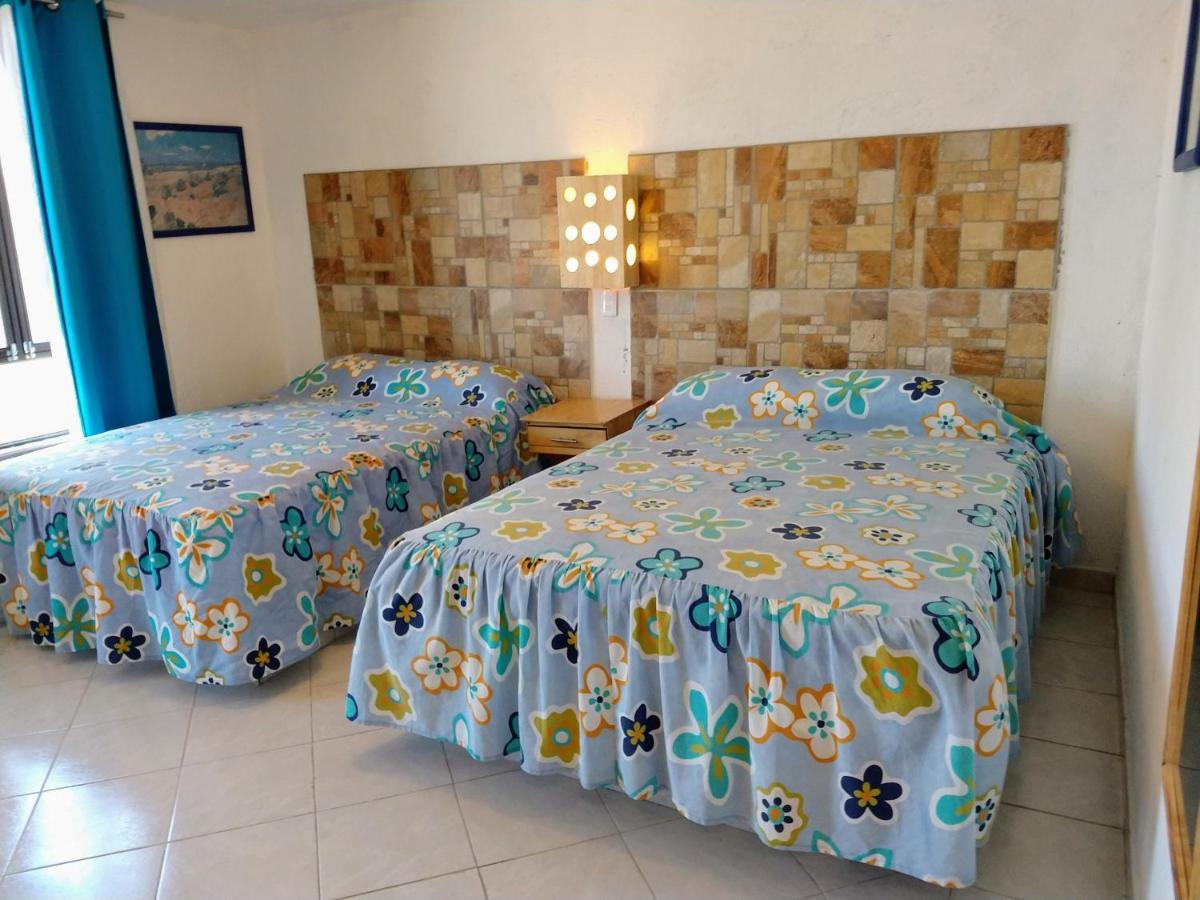 Hotel Alcatraces El Pueblito  外观 照片